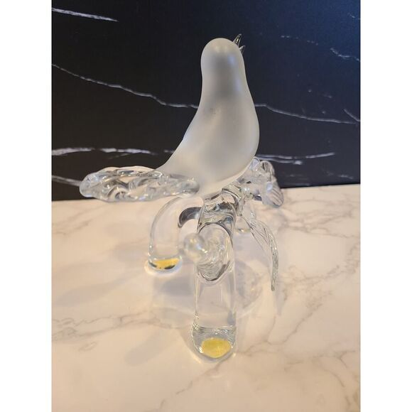 Blown Glass Frosted Bird on Clear Perch w Flowers & Leaves Artist Signed EUC - Picture 3 of 10